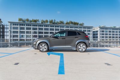 Hyundai Kona Electric auto wrap