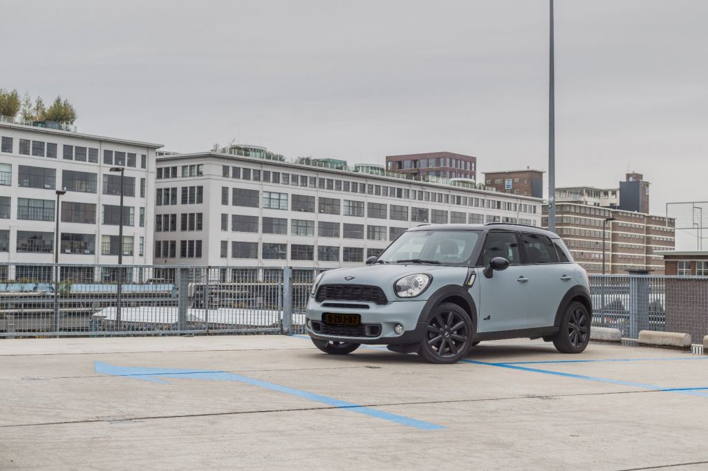 Mini Countryman Carwrap 3M Satin Battleship grey Eindhoven