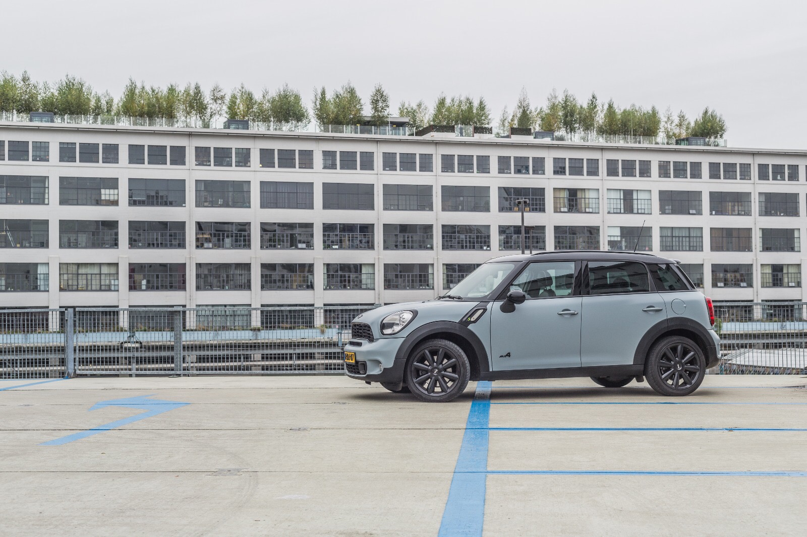 Carwrap Mini Countryman Eindhoven Carwrap Mini Countryman Eindhoven 3M Battleship Grey