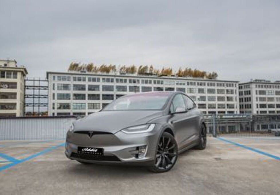 Tesla Carwrap Eindhoven